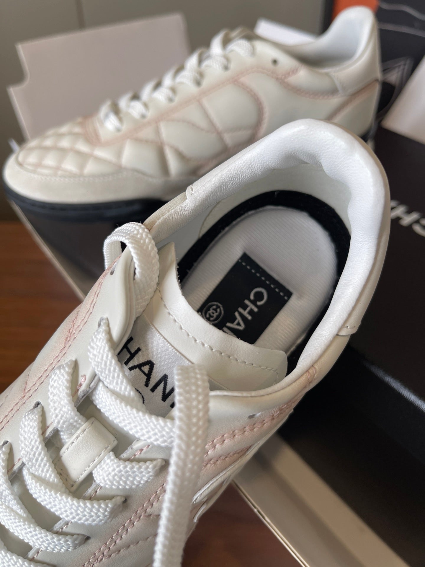 CC 26ss Low-Top Sneaker Light Pink Leather 623164