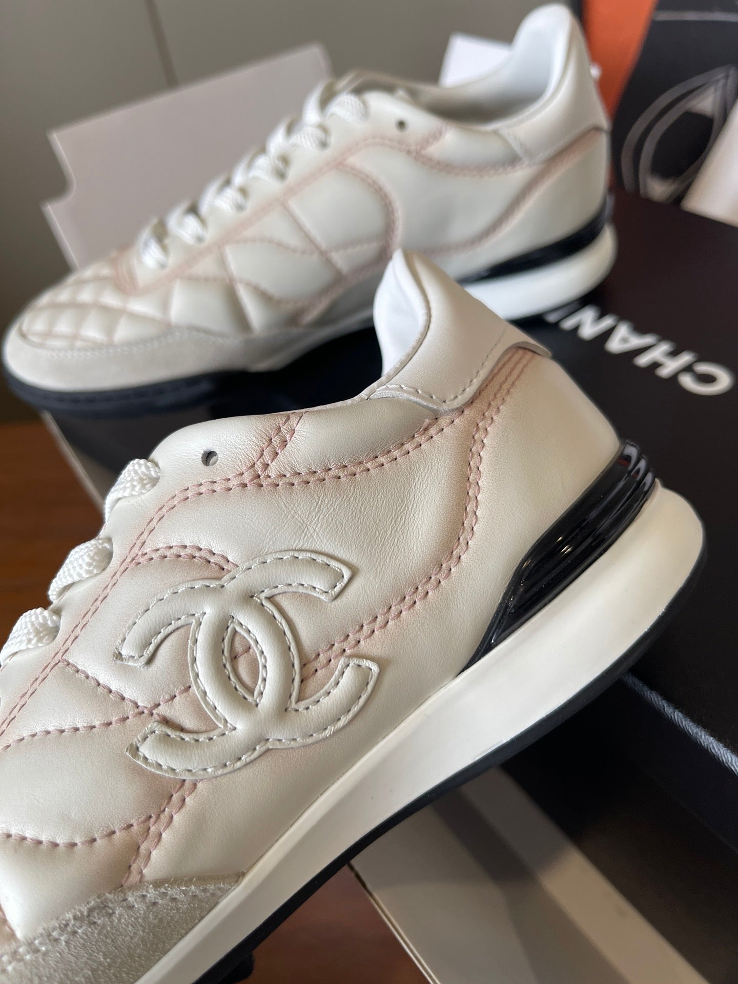 CC 26ss Low-Top Sneaker Light Pink Leather 623164