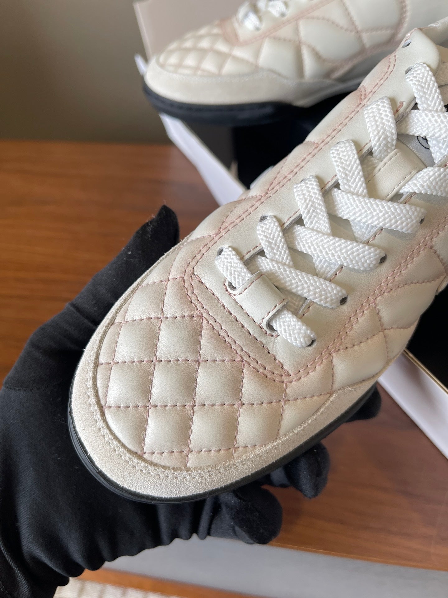 CC 26ss Low-Top Sneaker Light Pink Leather 623164