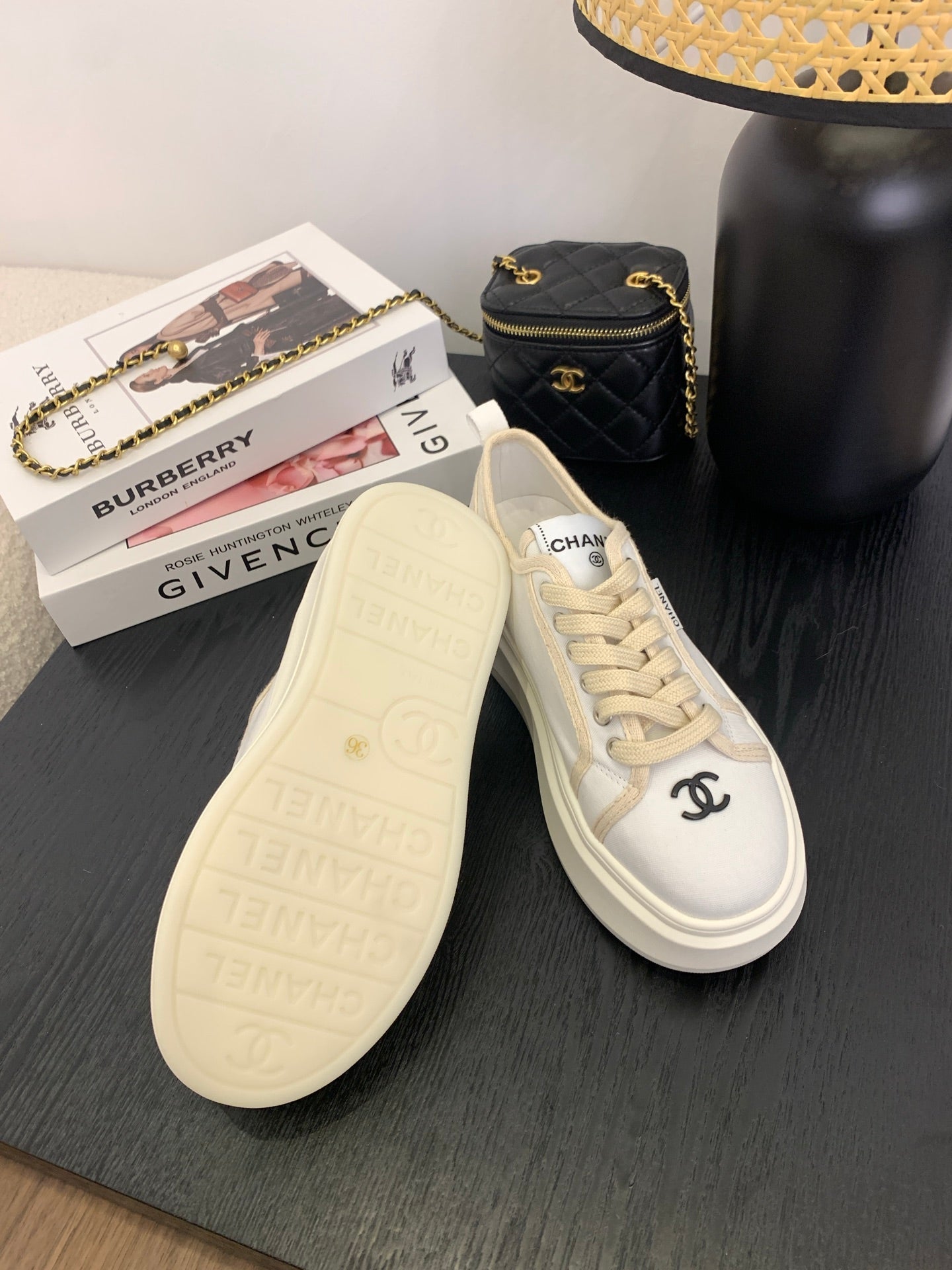 CC25 Sneaker White Beige Canvas 288783