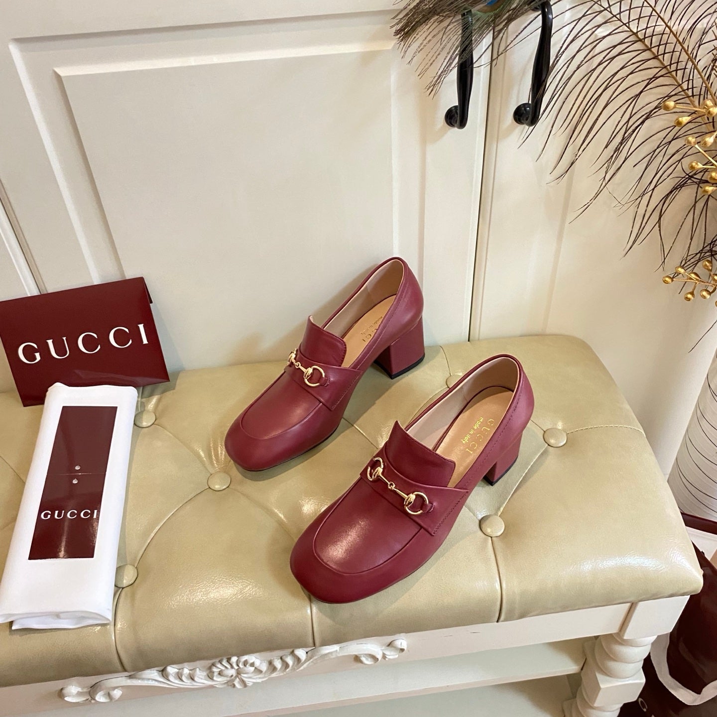 Gucci 26s Horsebit Loafers 55 Mm In Red Smooth Calfskin