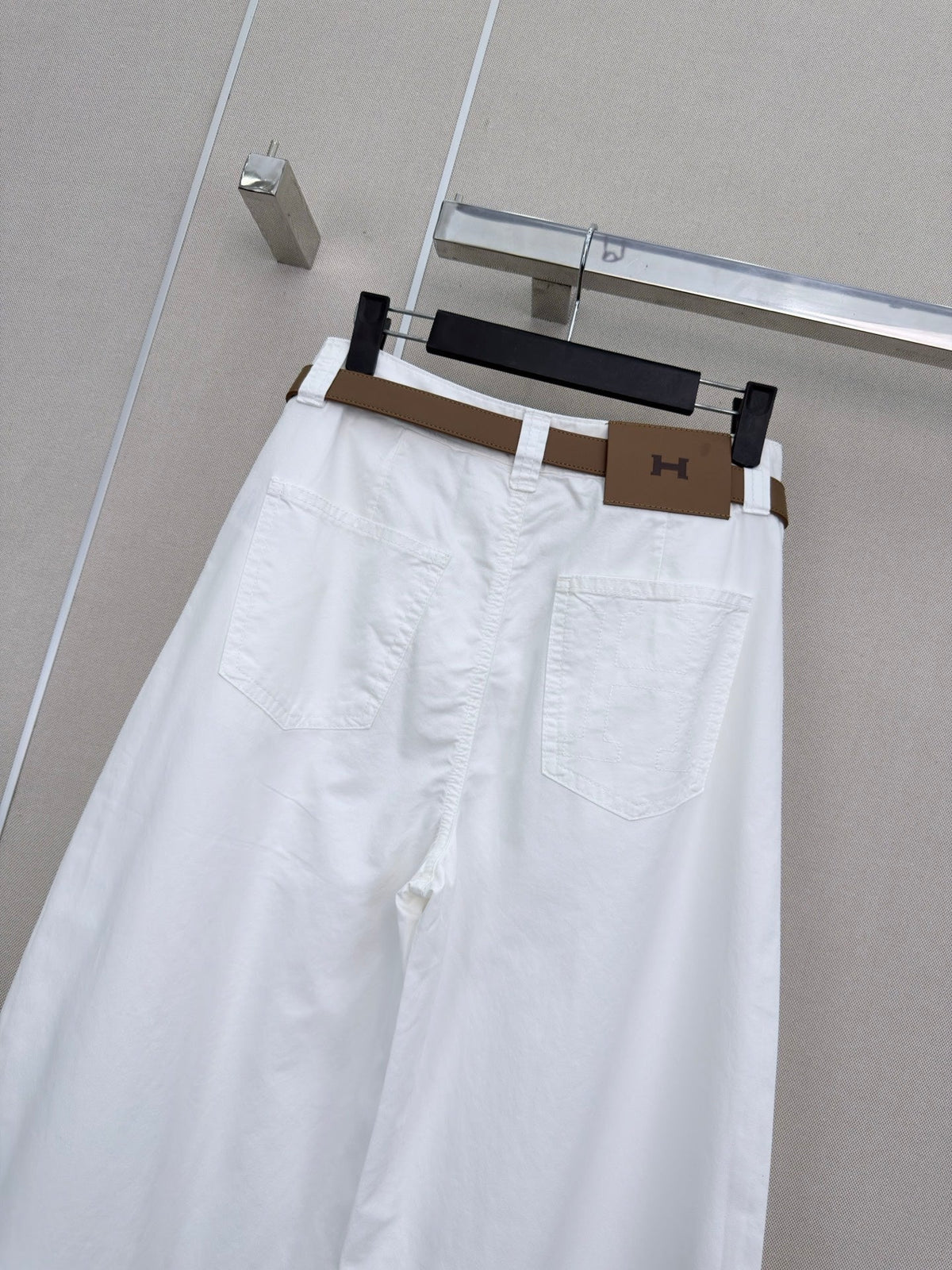 HM Wide-Leg Trousers With A Custom Leather Belt White Cotton 379623
