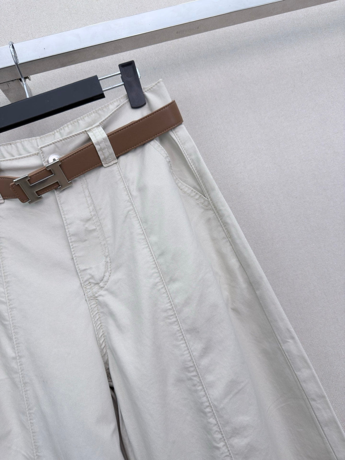 HM Wide-Leg Trousers With A Custom Leather Belt Cream Cotton 379624