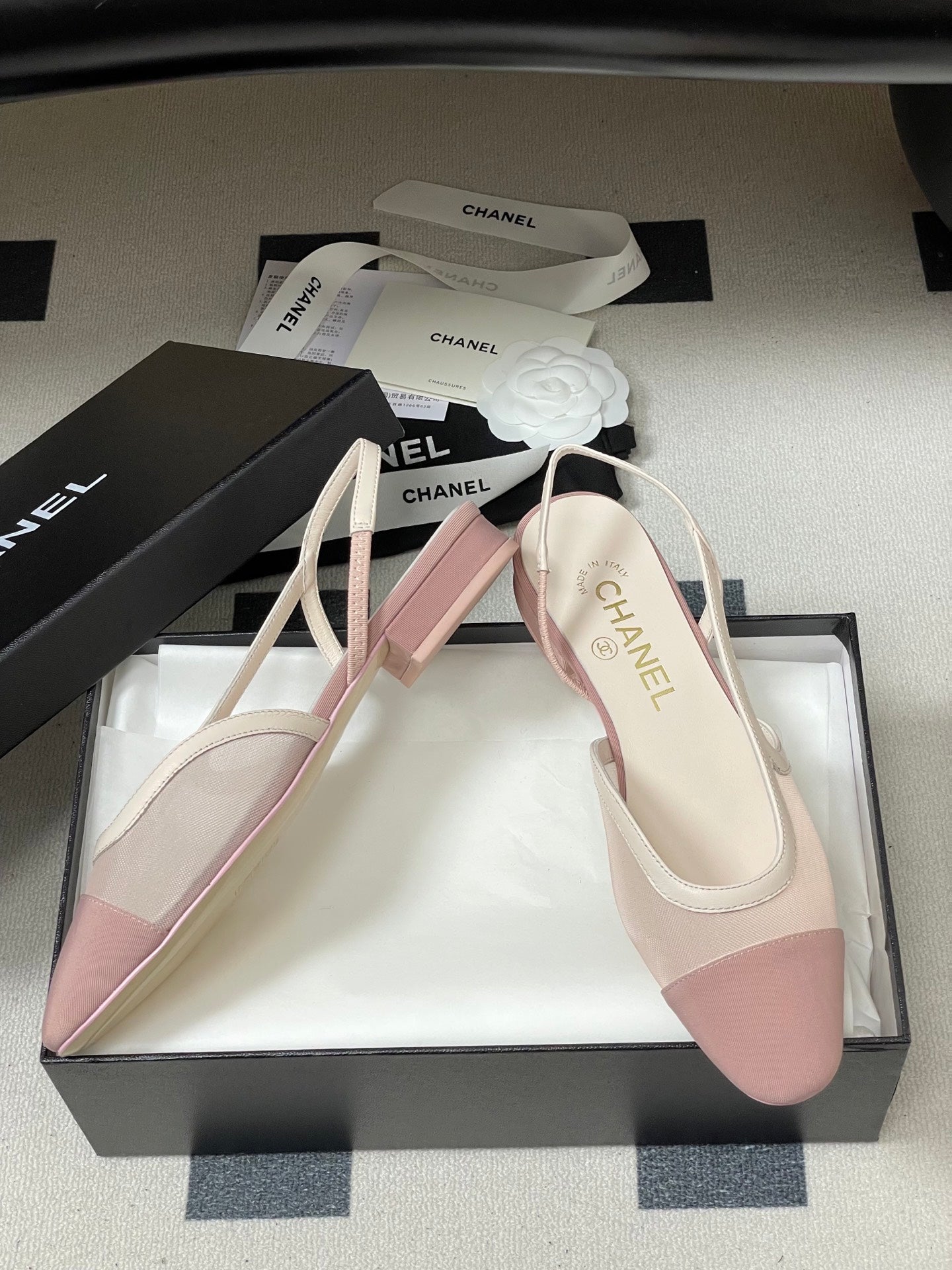 CC 26s Slingback  Light Pink Mesh Fabric Sheepskin 649447