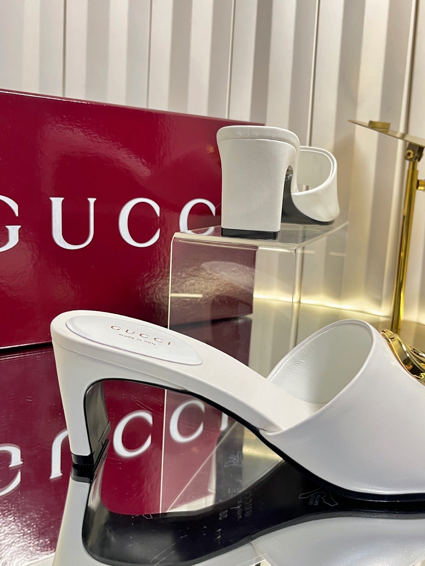 GG 26S Slippers 4.5cm White Leather 616458