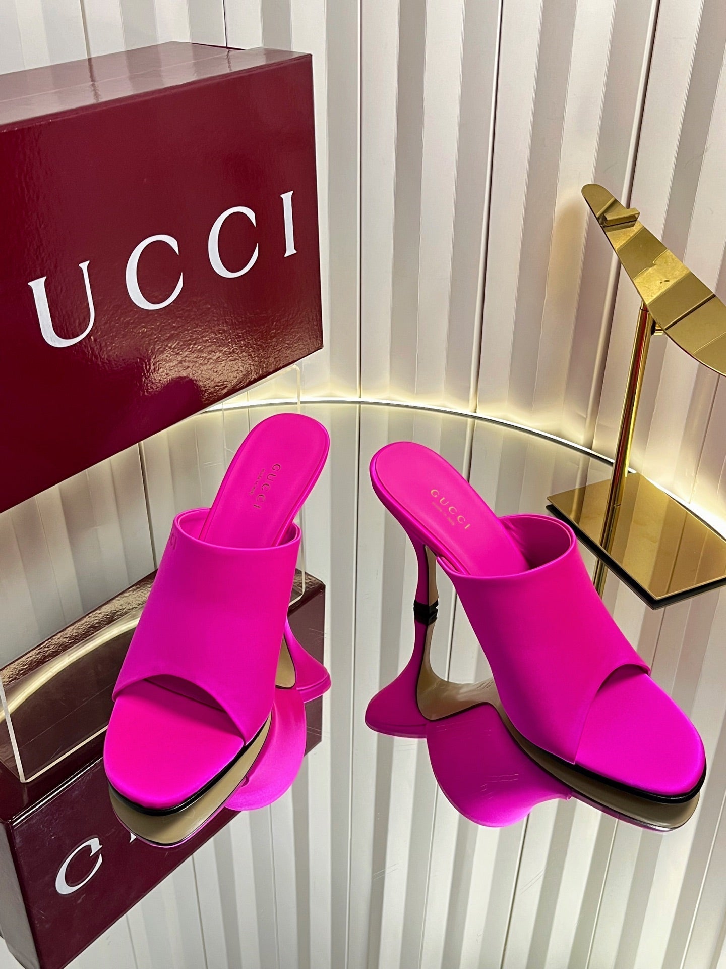 GG Cruise 26 Women's Slide Sandal 95mm Hot Pink Satin 616461