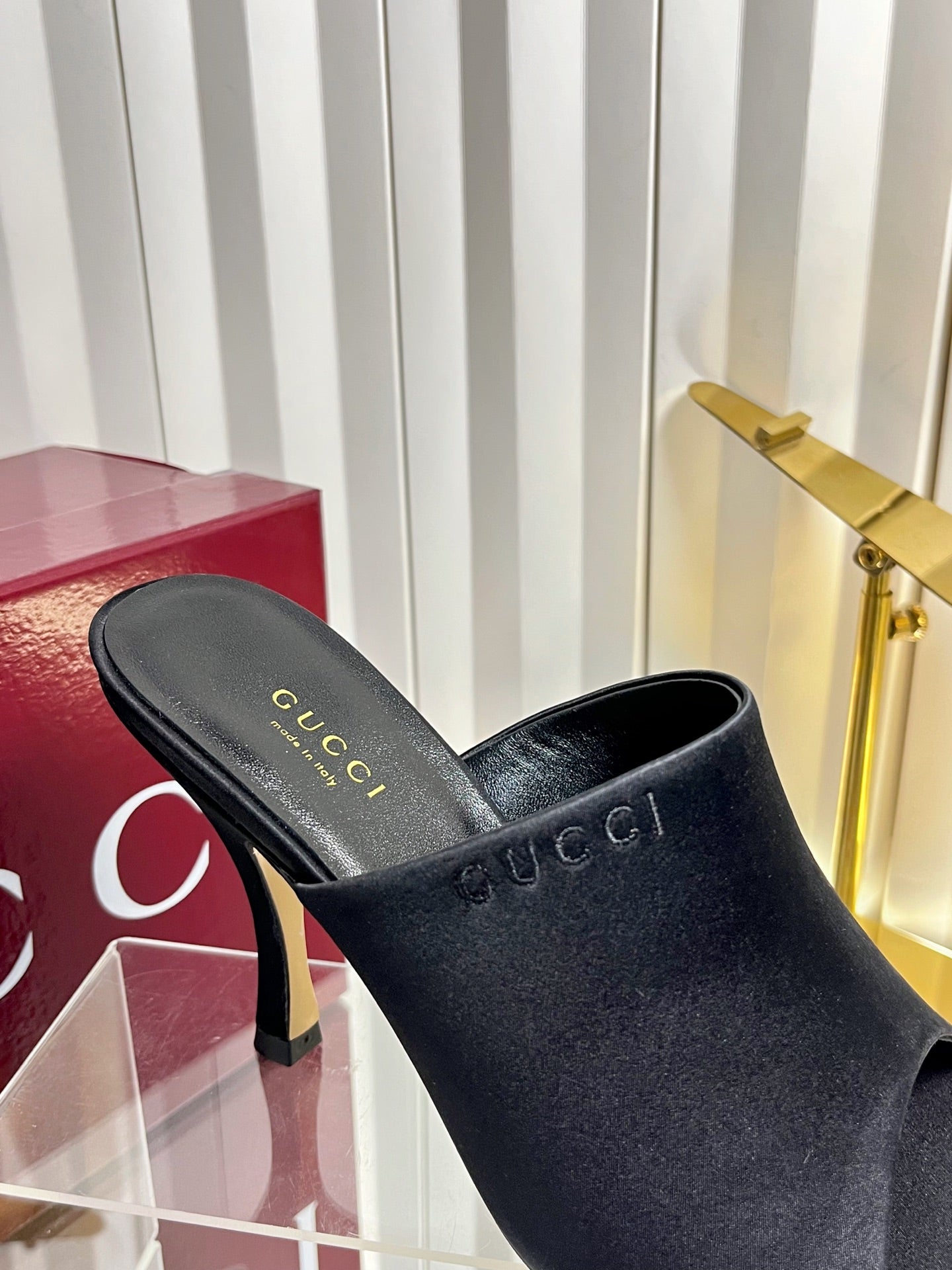 GG Cruise 26 Women's Slide Sandal 95mm Black Satin 616465