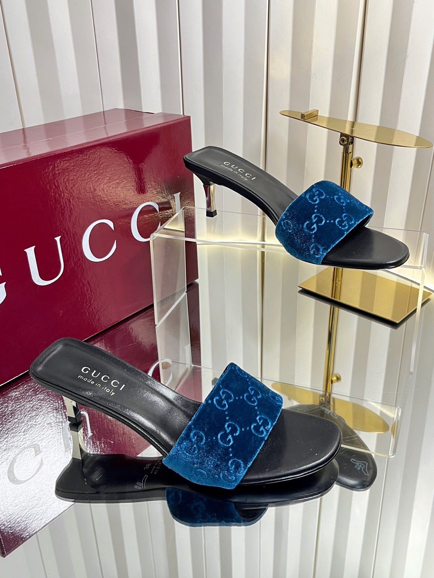 GG 26s Bombshell Sandal 5cm Black Blue Velvet Leather 768153