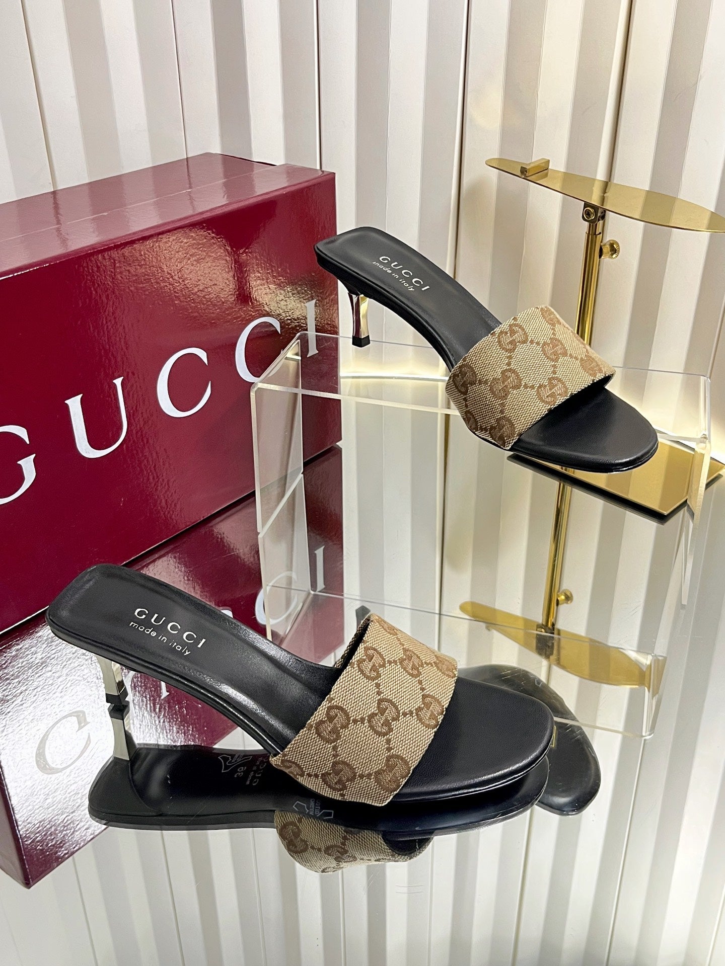 GG 26s Bombshell Crystal Sandal 5cm Black Beige Canvas Leather 768157