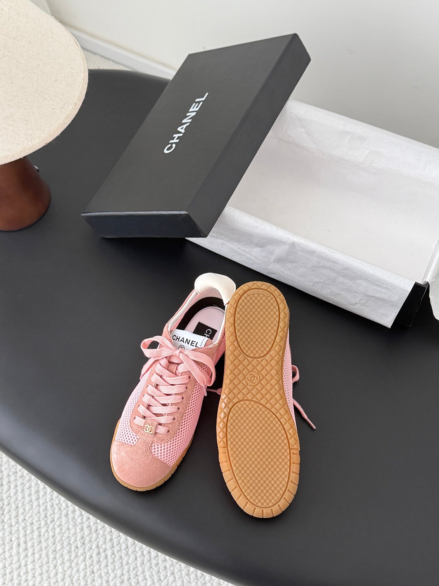 CC 26s Casual Shoes Light Pink Mesh Suede 914920