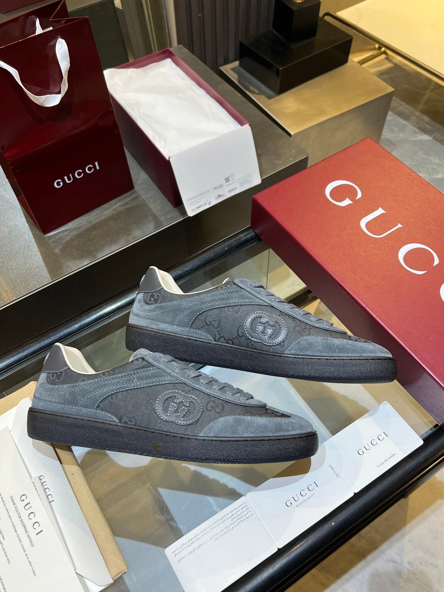 GG G75 Sneaker Grey Suede Canvas 818344