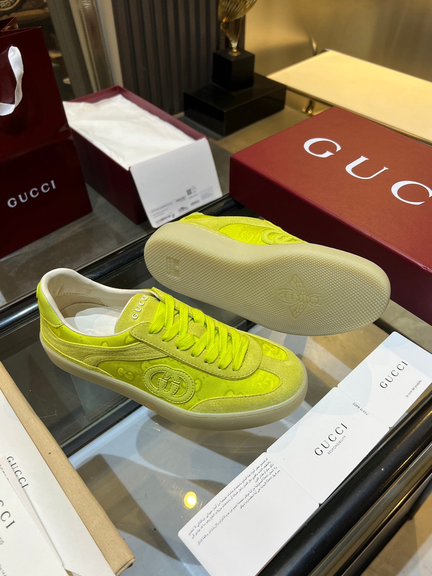 GG G75 Sneaker Neon Green Suede Canvas 818342