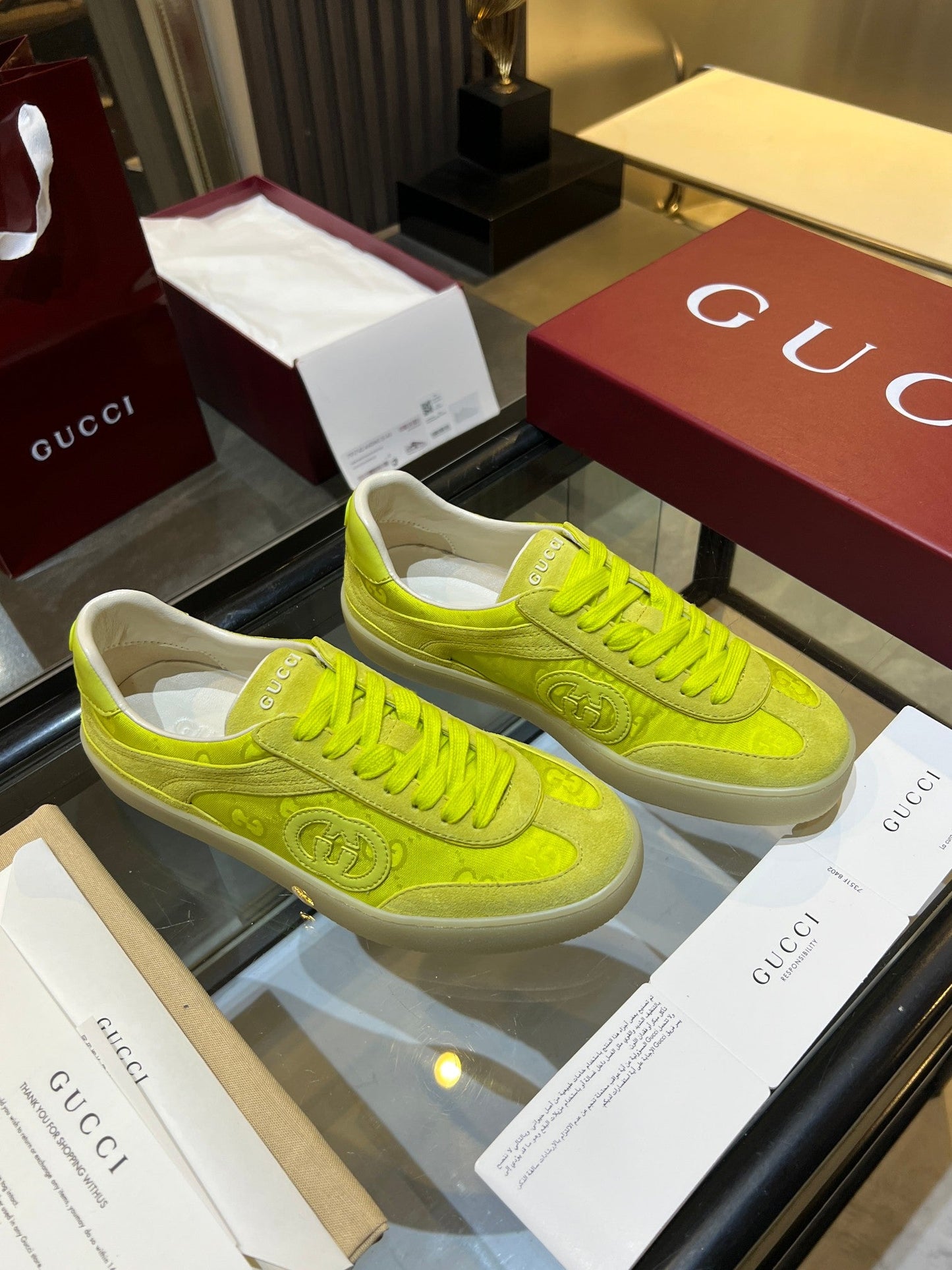 GG G75 Sneaker Neon Green Suede Canvas 818342