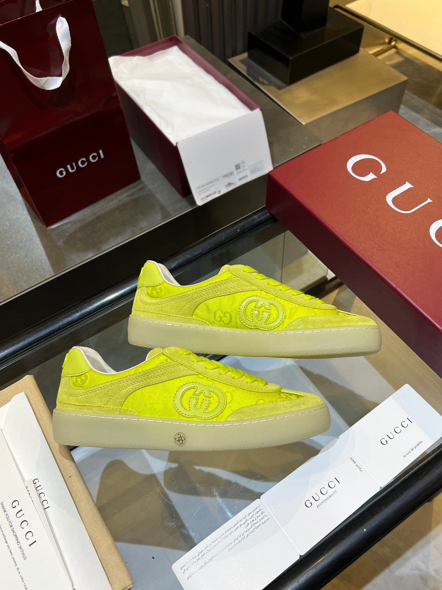GG G75 Sneaker Neon Green Suede Canvas 818342