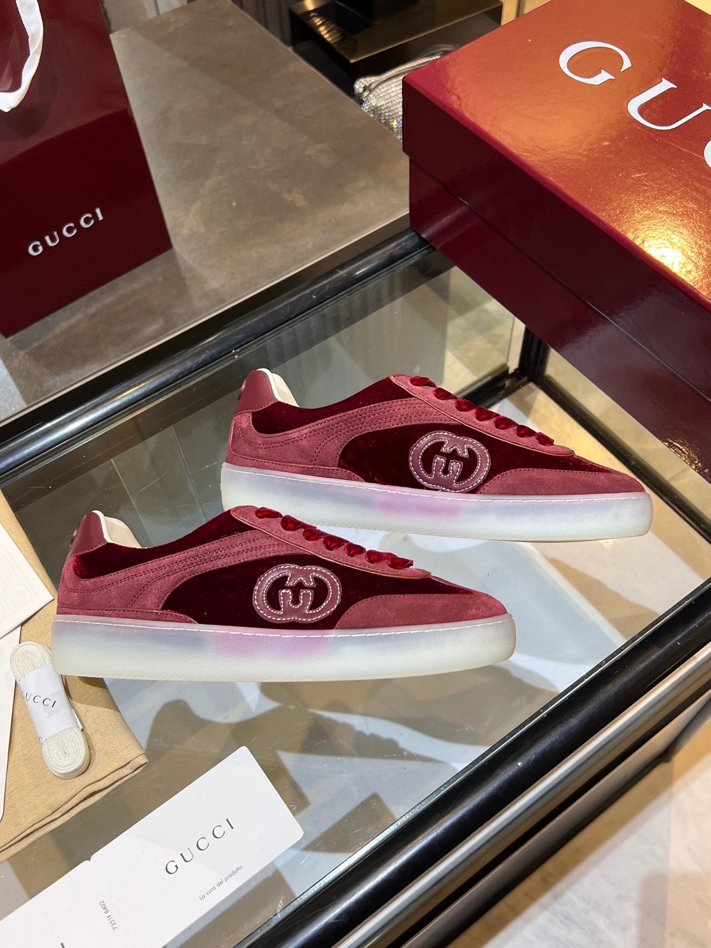 GG G75 Sneaker Red Suede 818364