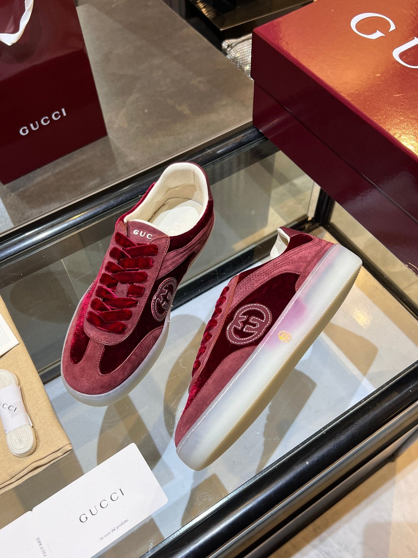 GG G75 Sneaker Red Suede 818364