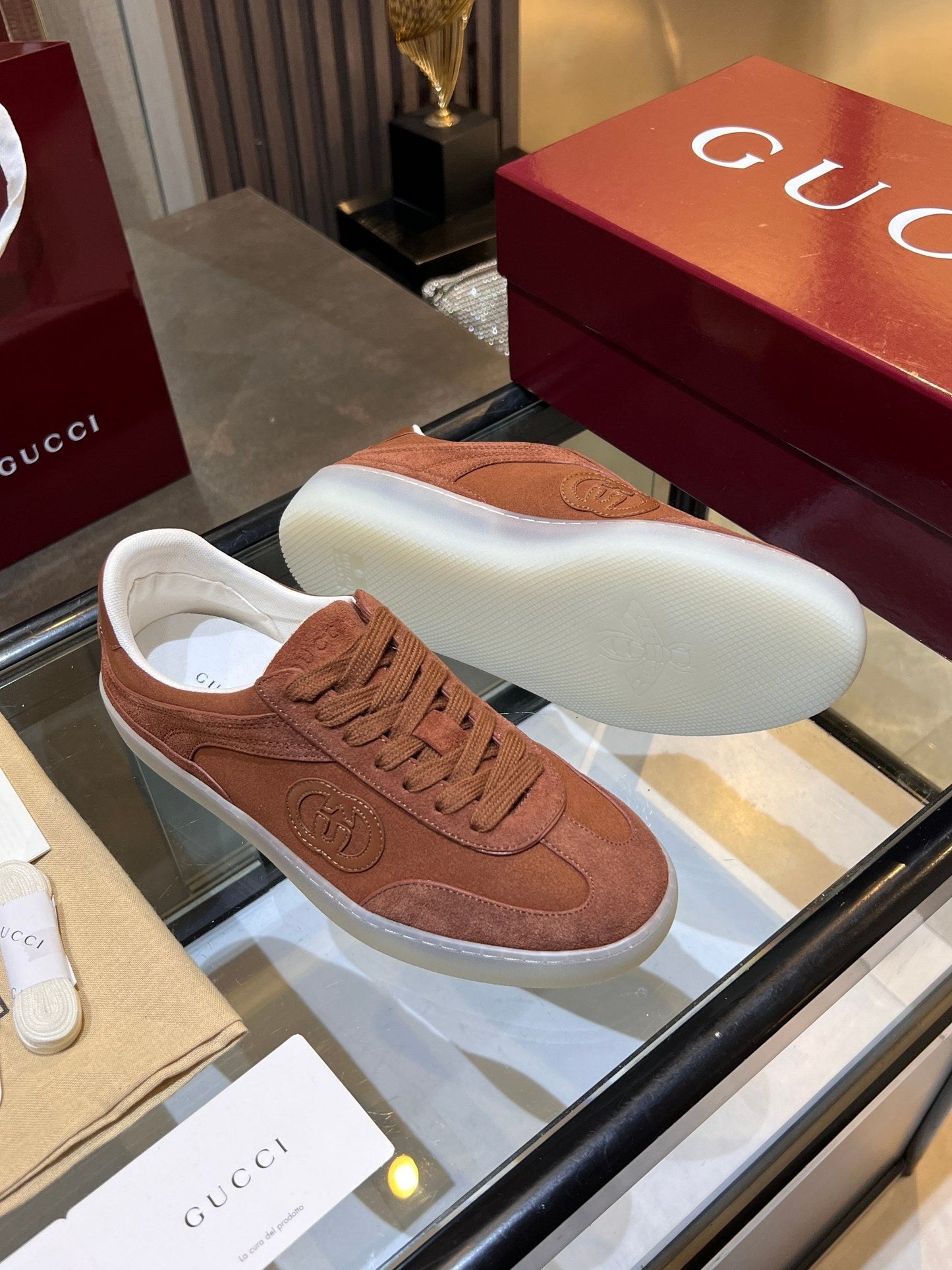 GG G75 Sneaker Camel Suede 818362