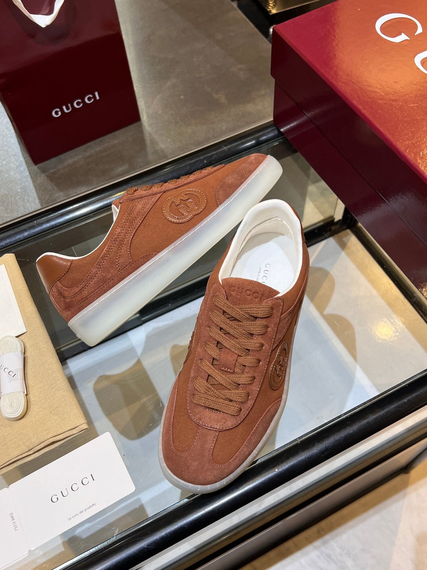GG G75 Sneaker Camel Suede 818362