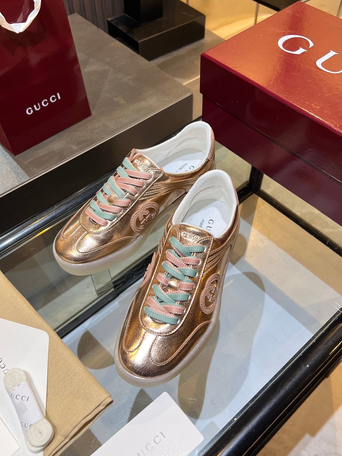 GG G75 Sneaker Copper Metalic Cowhide 818360