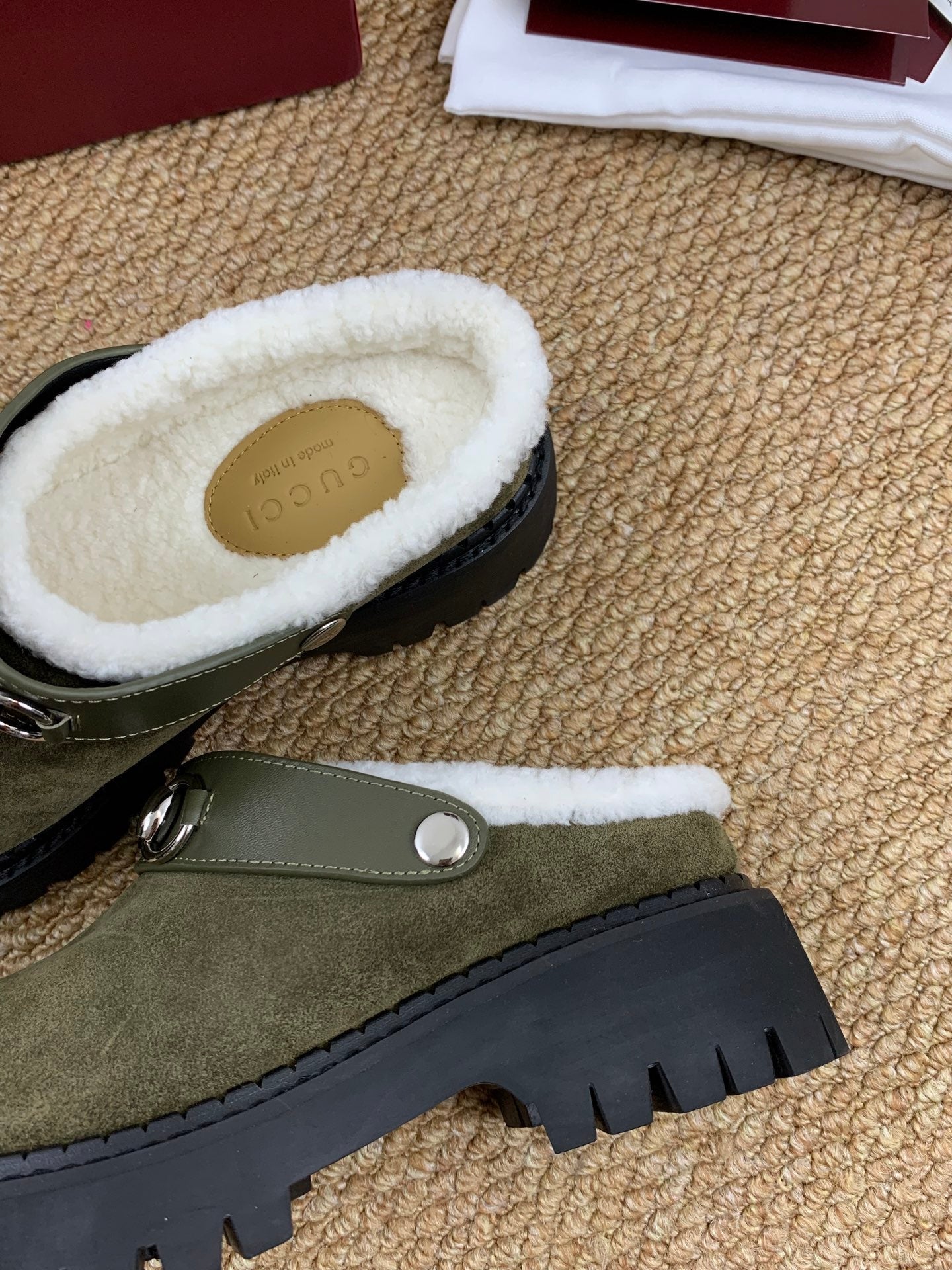 Gucci FW 25 Horsebit Suede Clog Dark Green  Suede with Shearling 506446