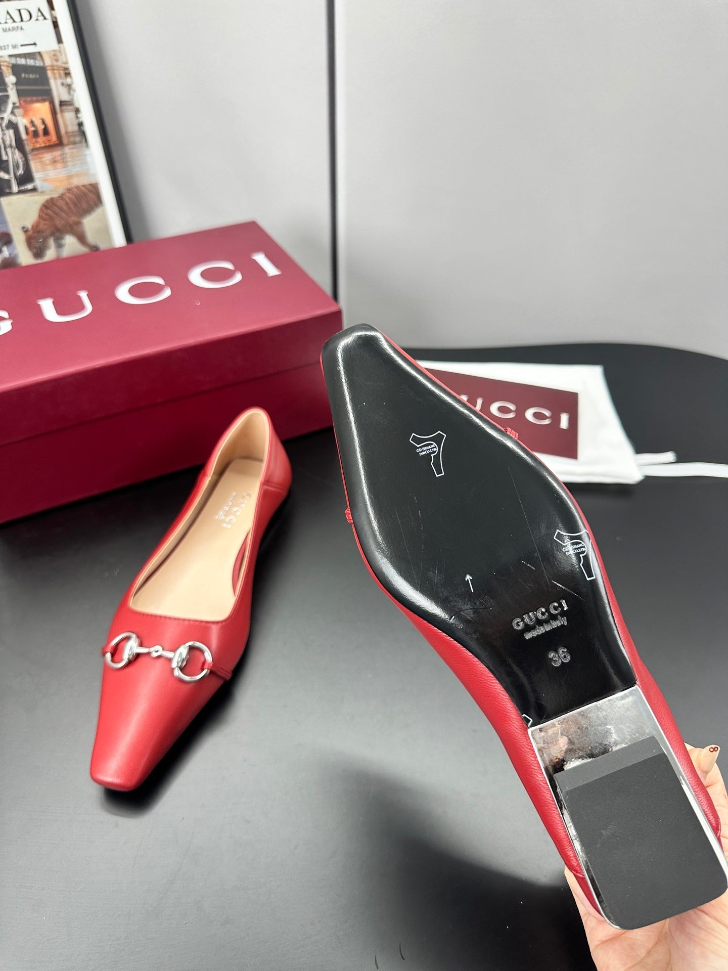 GG 26s Vittoria Ballerina Flats Red Sheepskin 688310
