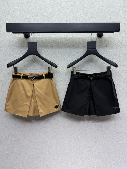 Prada Shorts With Belt Polyester 381885