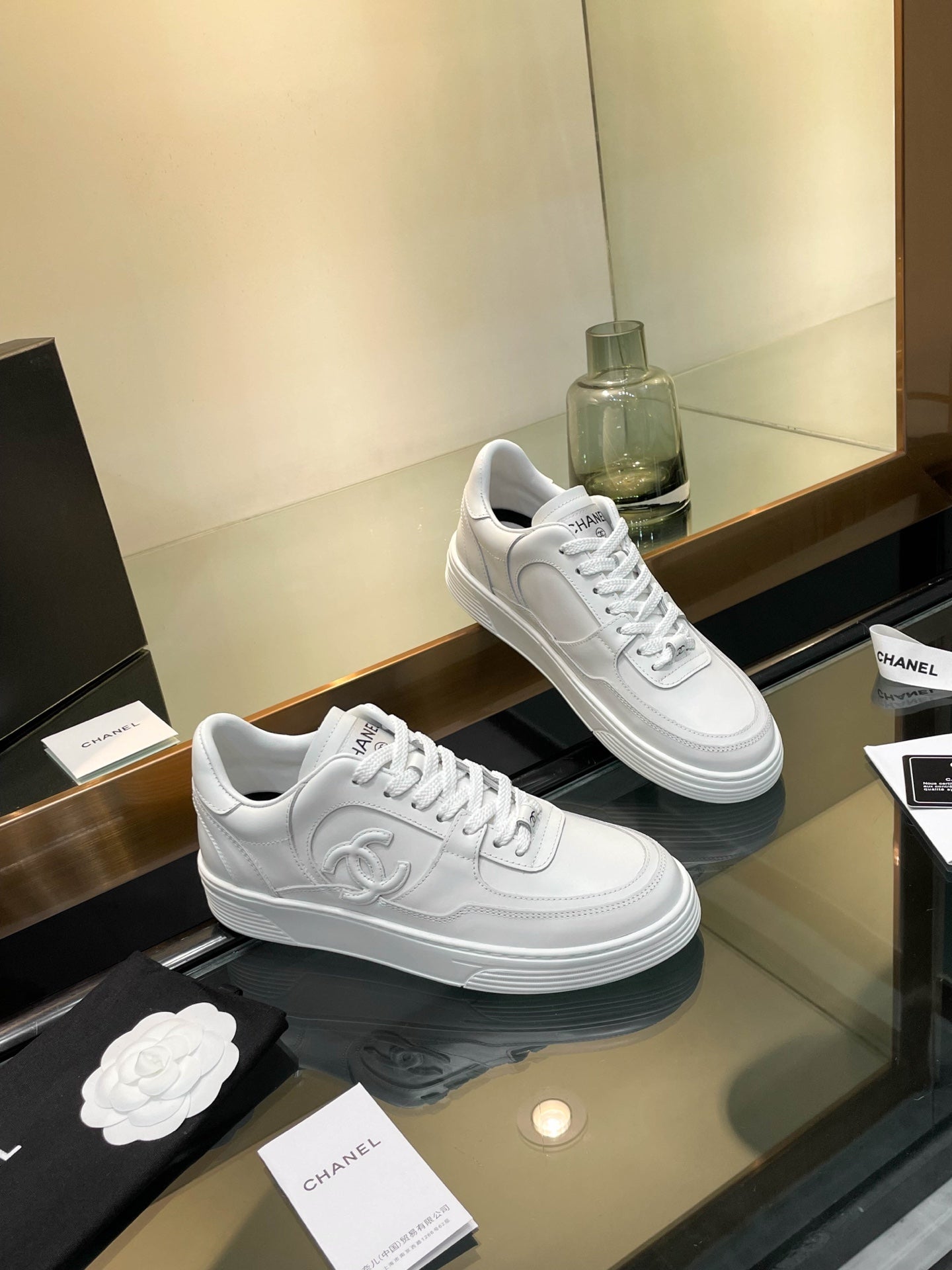 CC 25 Trainers White Cowhide Sheepskin 413860