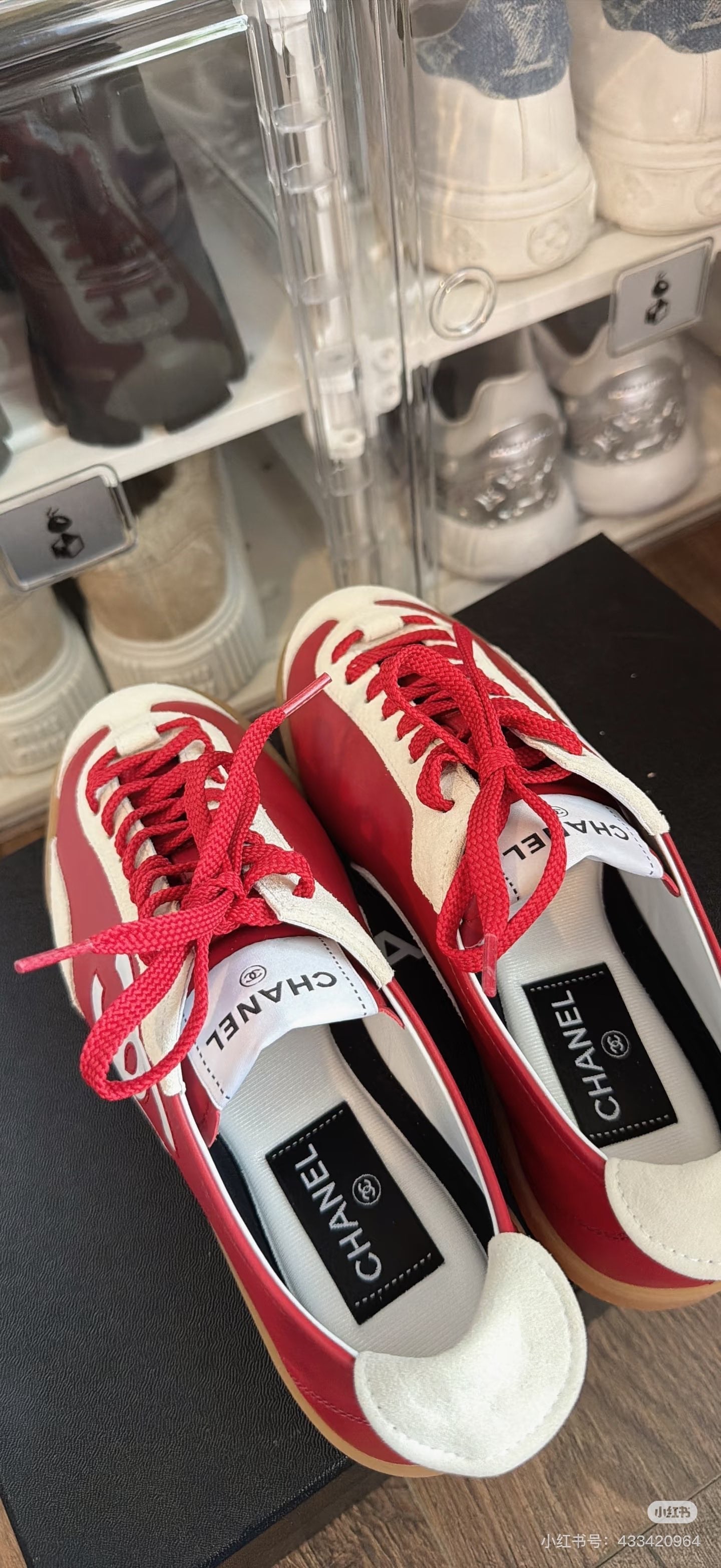 CC 26P Casual Sneaker Red White Leather Suede