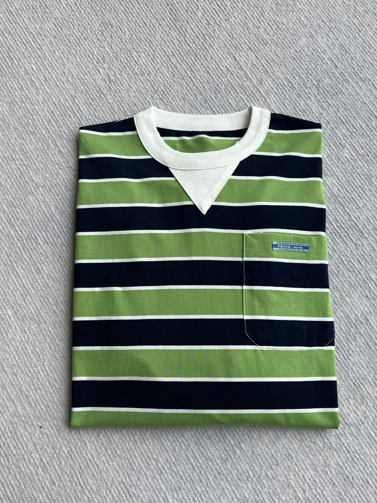Prada Long-sleeved T-shirt Blue/Fern Green Cotton 372635