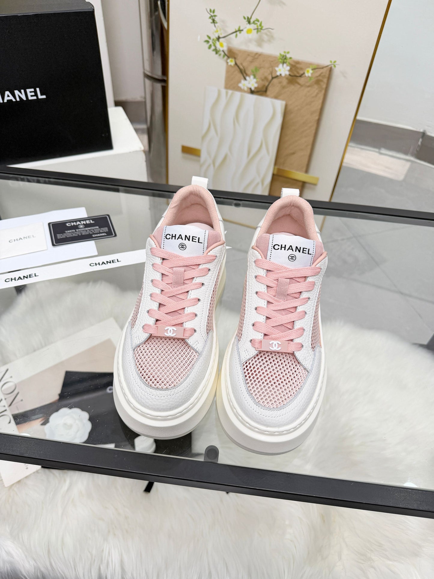CC 26s Sneaker Pink White Cowhide Mesh 723083