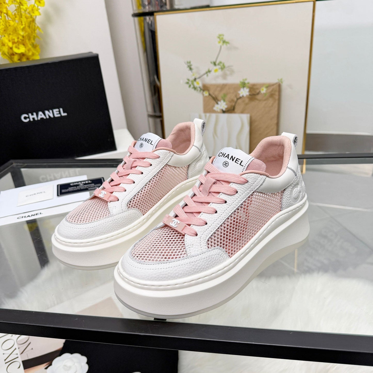 CC 26s Sneaker Pink White Cowhide Mesh 723083