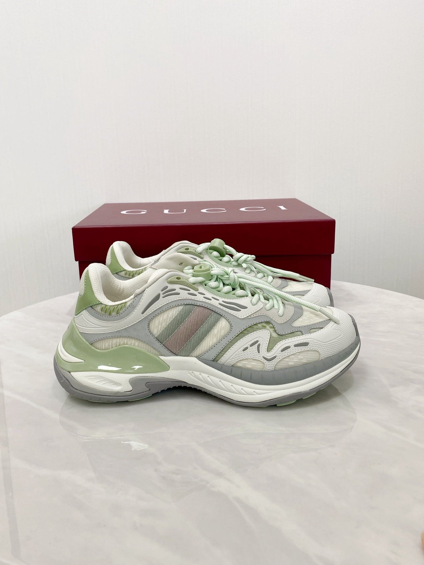 GG 2.0 Low Top Sneakers Grey Green Mesh Leather 675577