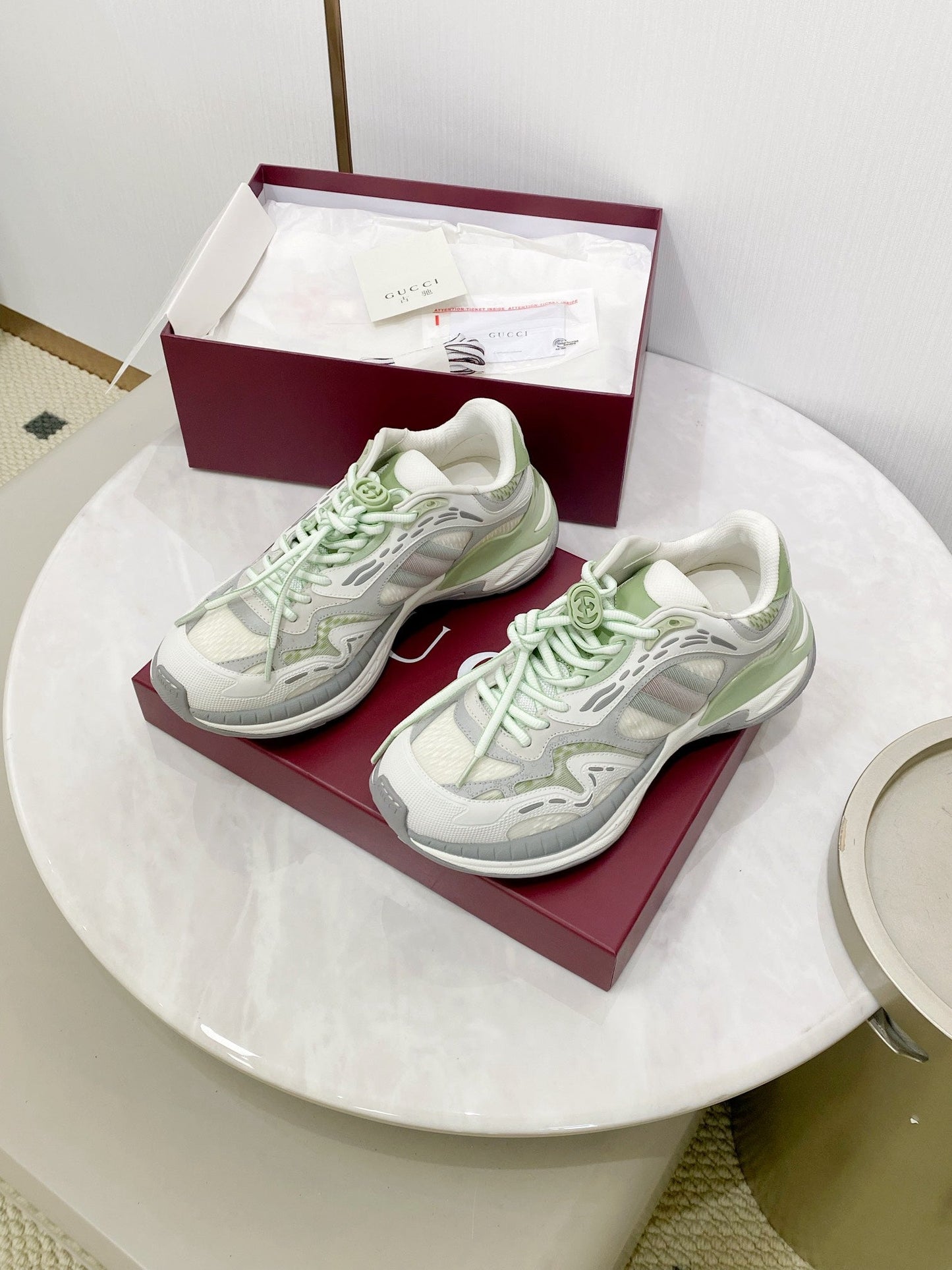 GG 2.0 Low Top Sneakers Grey Green Mesh Leather 675577