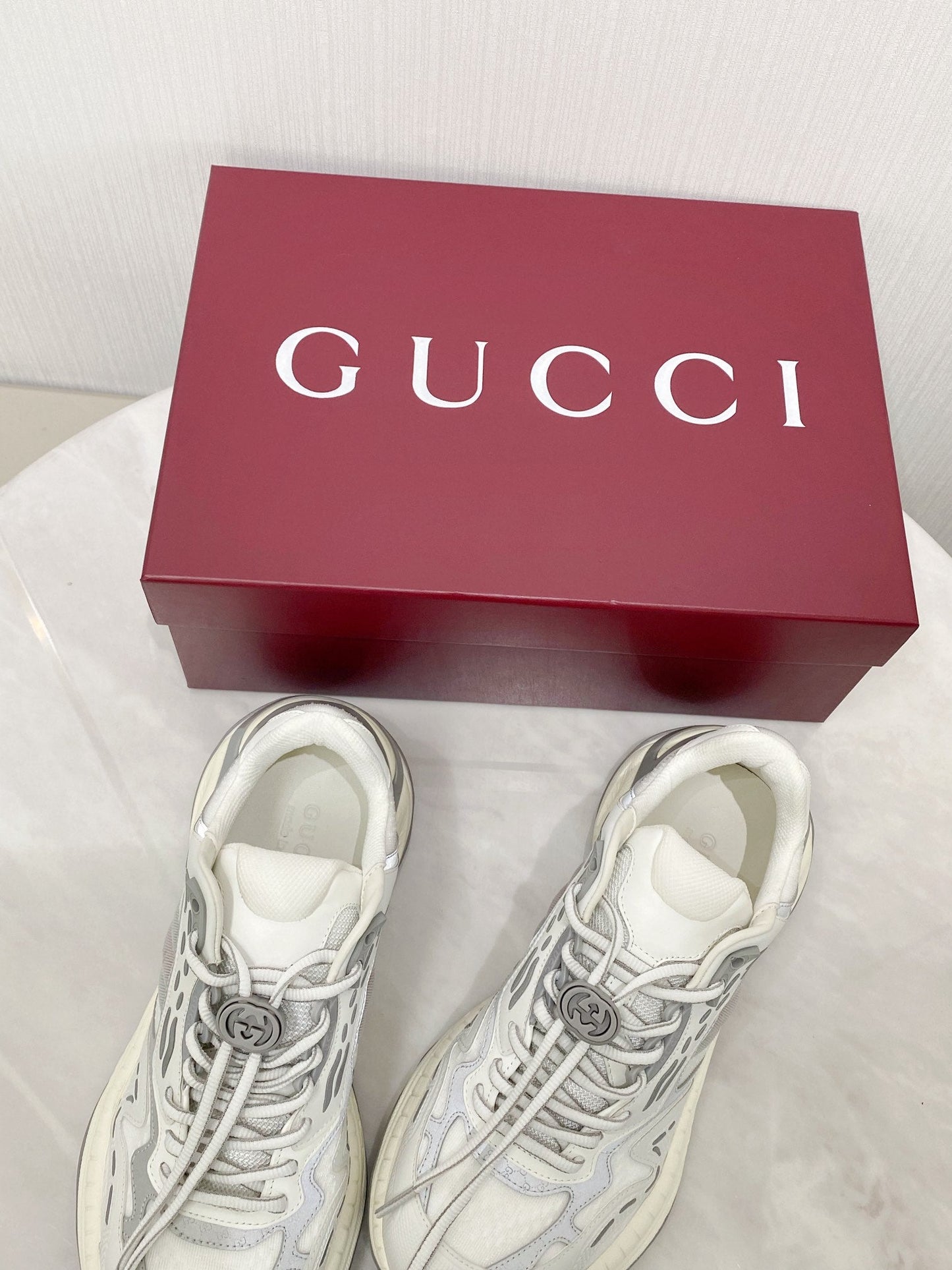 GG 2.0 Low Top Sneakers Grey White Mesh Leather 675578