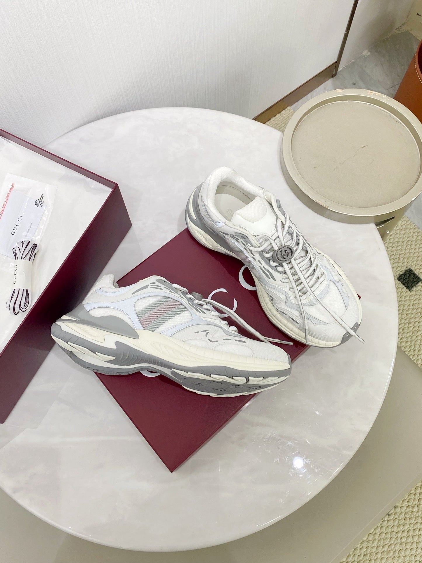 GG 2.0 Low Top Sneakers Grey White Mesh Leather 675578