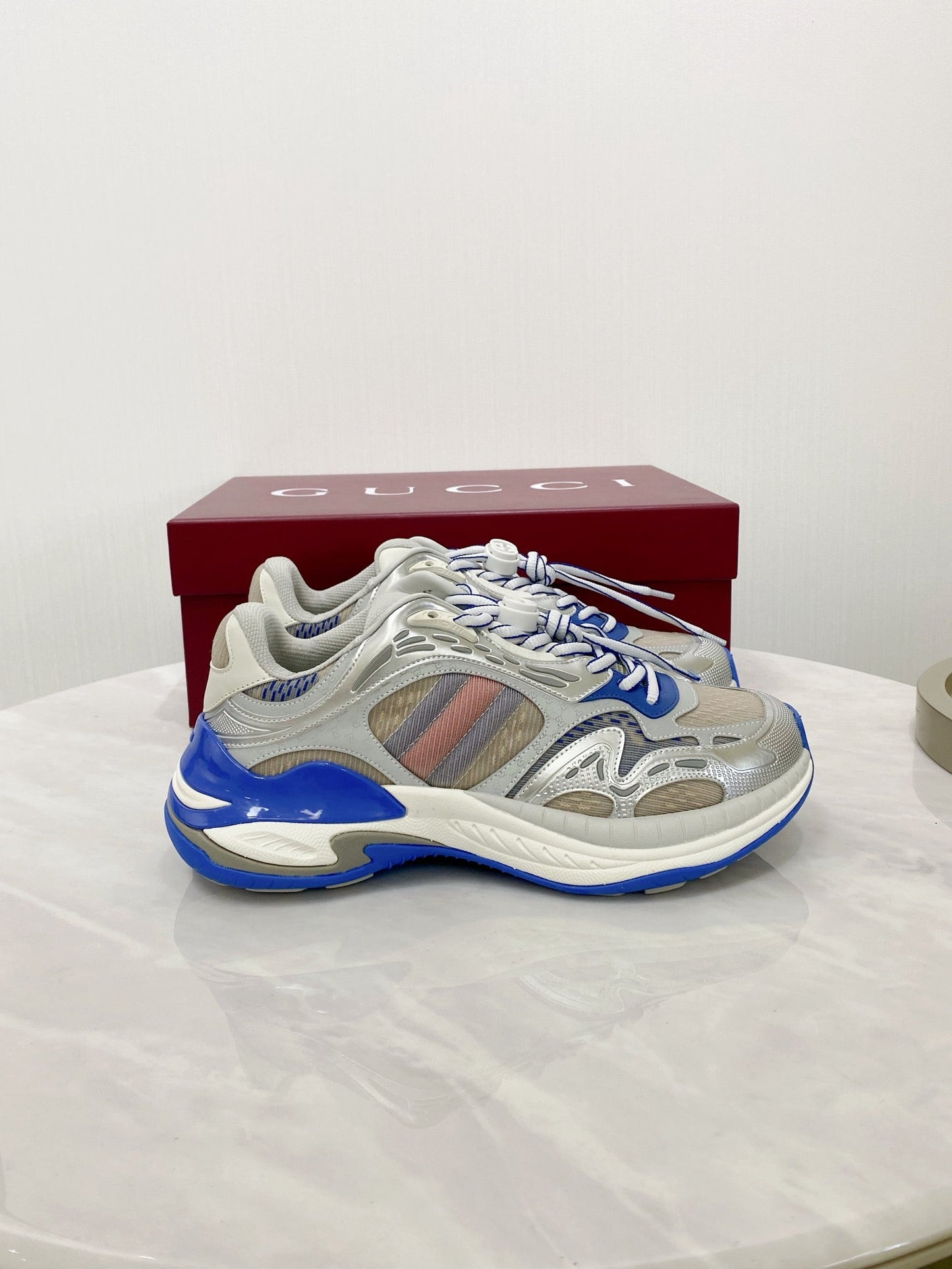GG 2.0 Low Top Sneakers Grey Blue Mesh Leather 675580