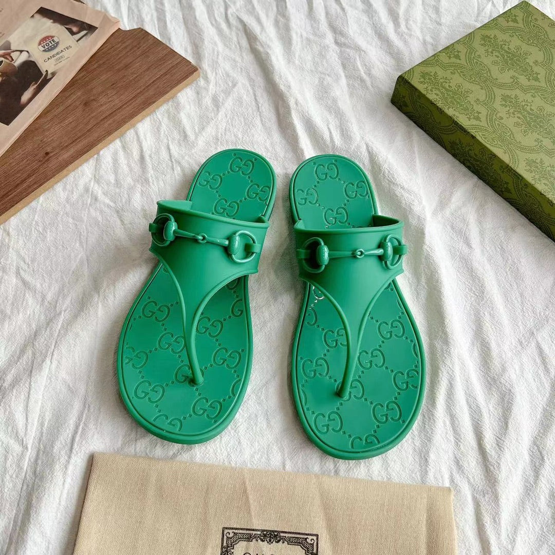 GG 26s Horsebit Thong Sandals Green Rubber 826209