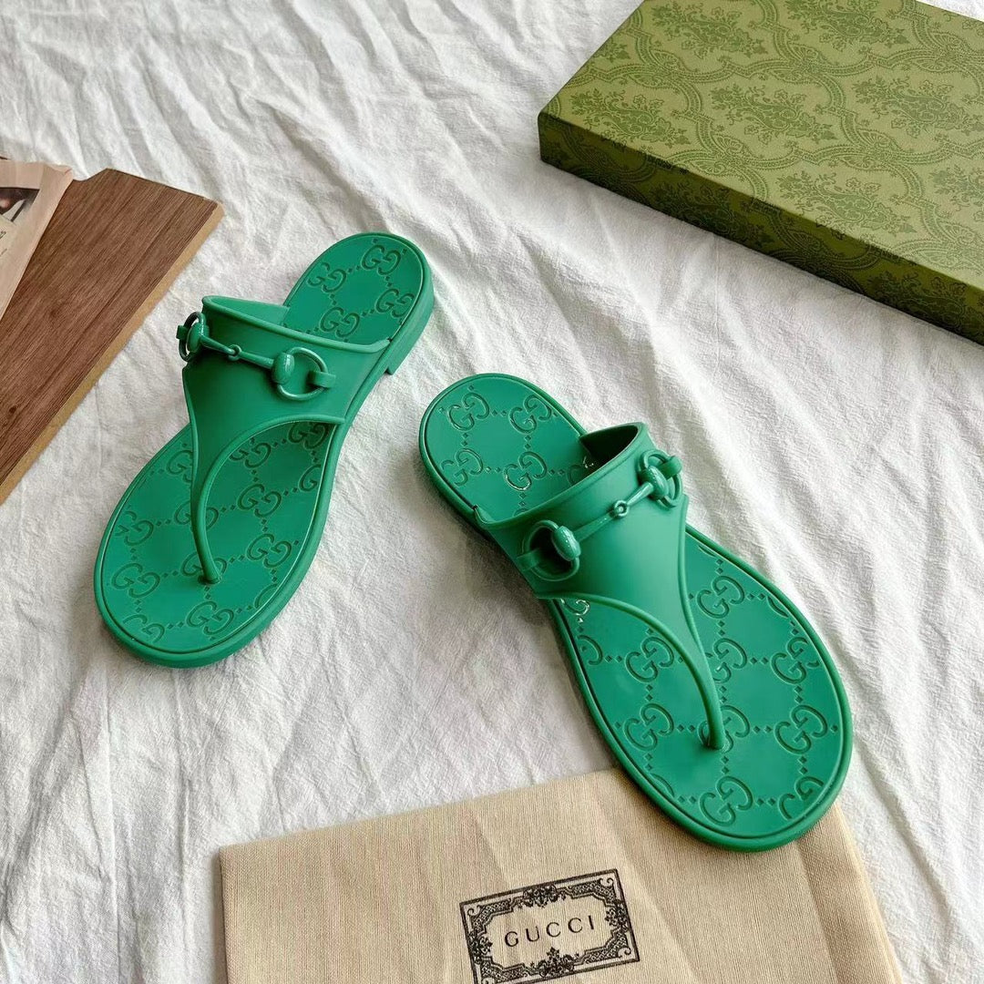GG 26s Horsebit Thong Sandals Green Rubber 826209