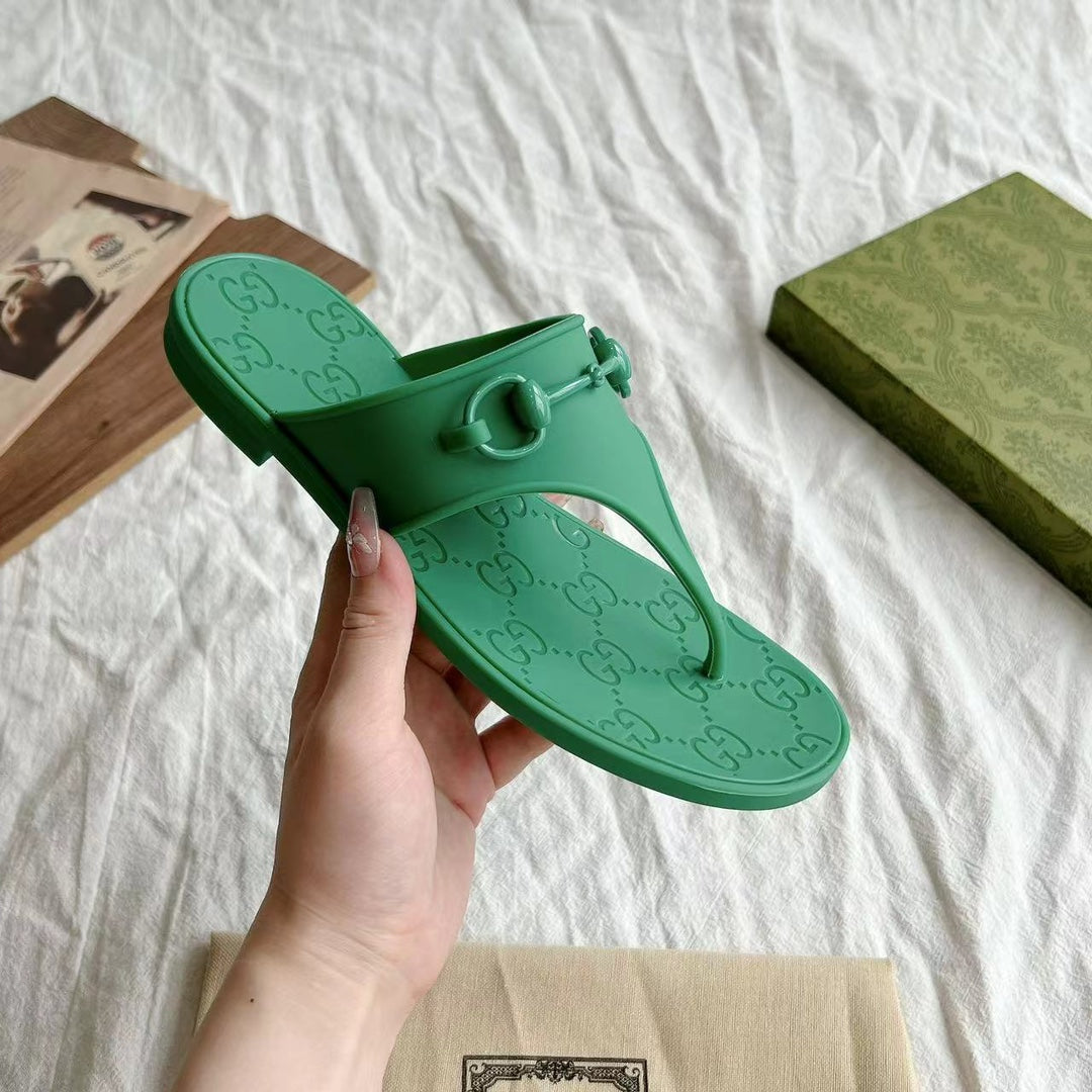 GG 26s Horsebit Thong Sandals Green Rubber 826209