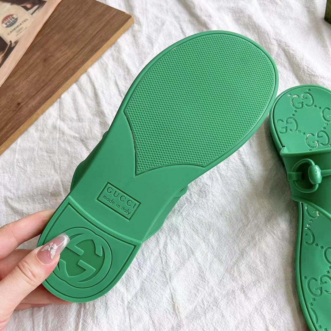 GG 26s Horsebit Thong Sandals Green Rubber 826209
