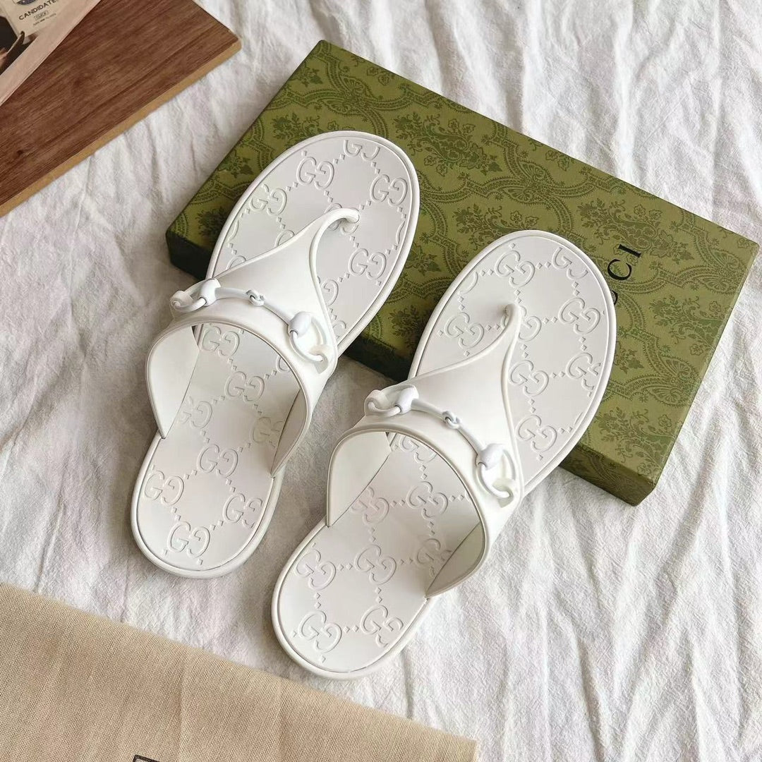 GG 26s Horsebit Thong Sandals White Rubber 826208