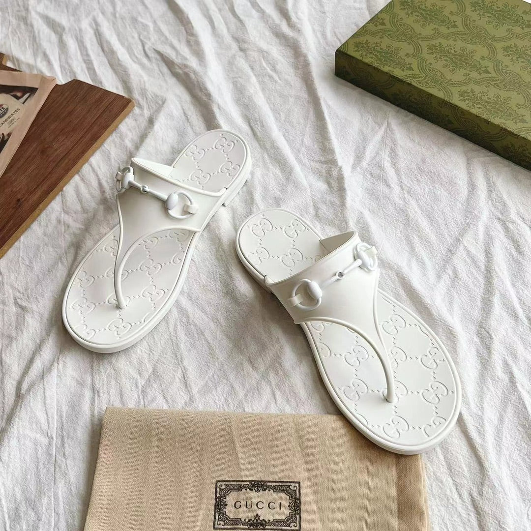 GG 26s Horsebit Thong Sandals White Rubber 826208