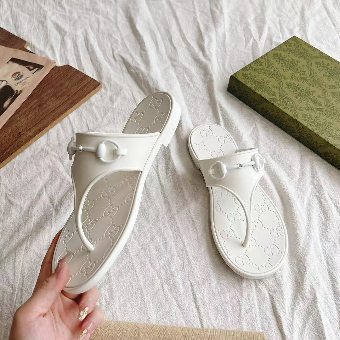 GG 26s Horsebit Thong Sandals White Rubber 826208