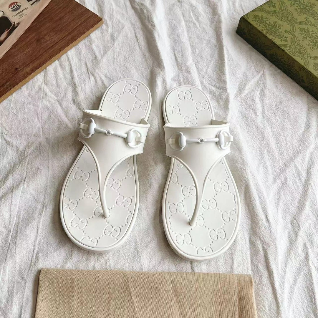 GG 26s Horsebit Thong Sandals White Rubber 826208