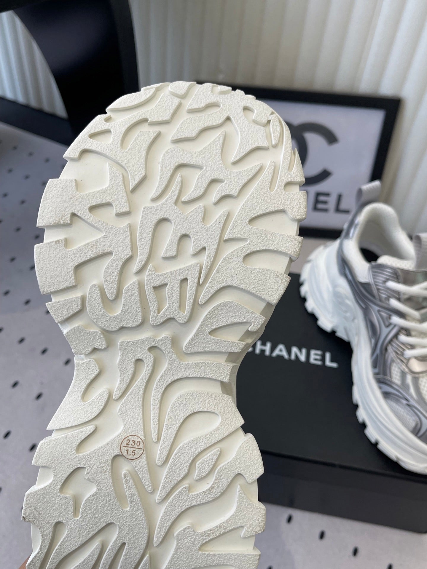 CC Platform Sneakers Sliver White Mesh Rubber 611804