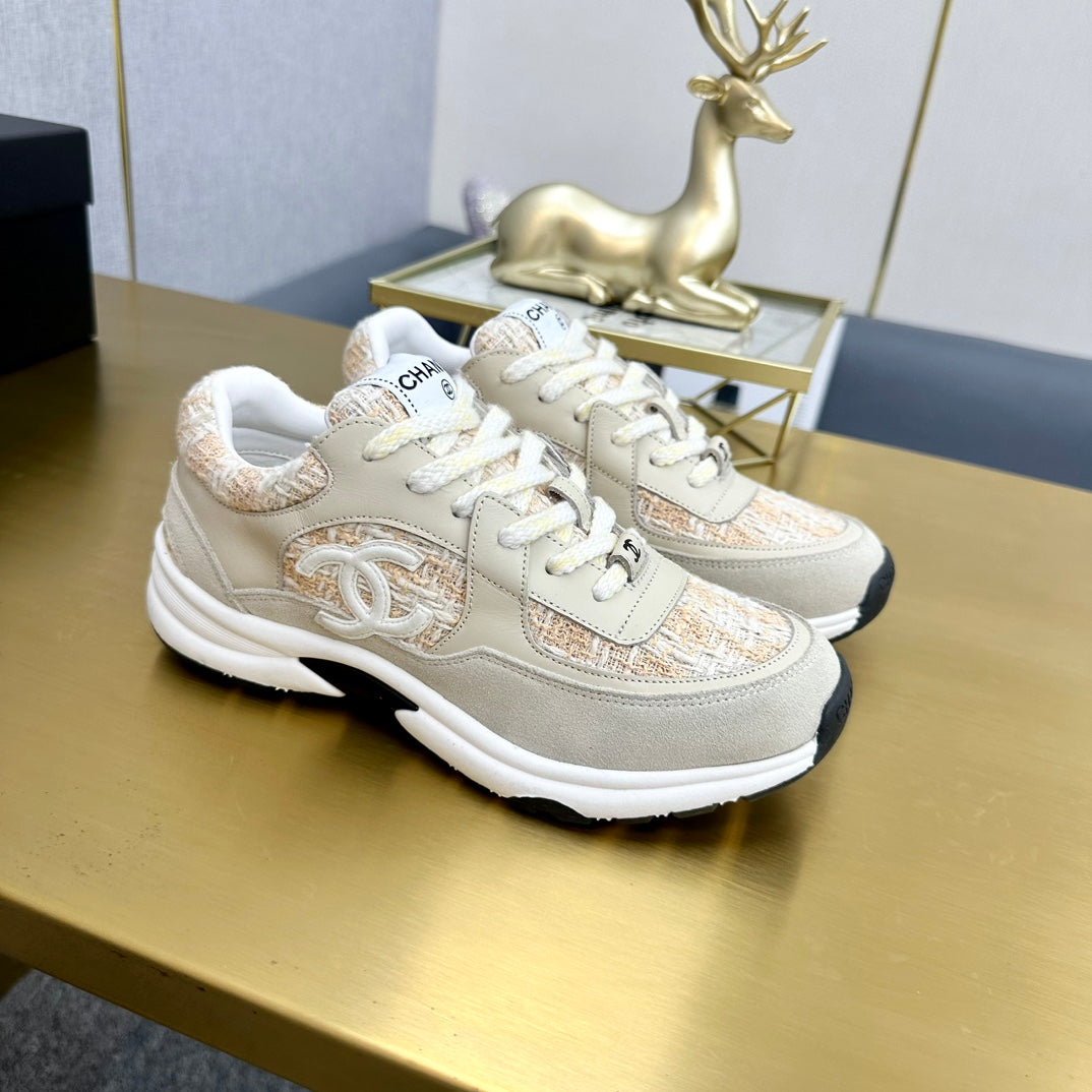 CC 26ss Trainer Beige Ivory Tweed Suede Calfskin 668059