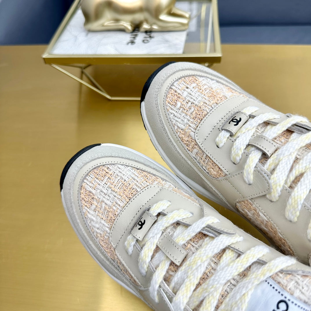CC 26ss Trainer Beige Ivory Tweed Suede Calfskin 668059