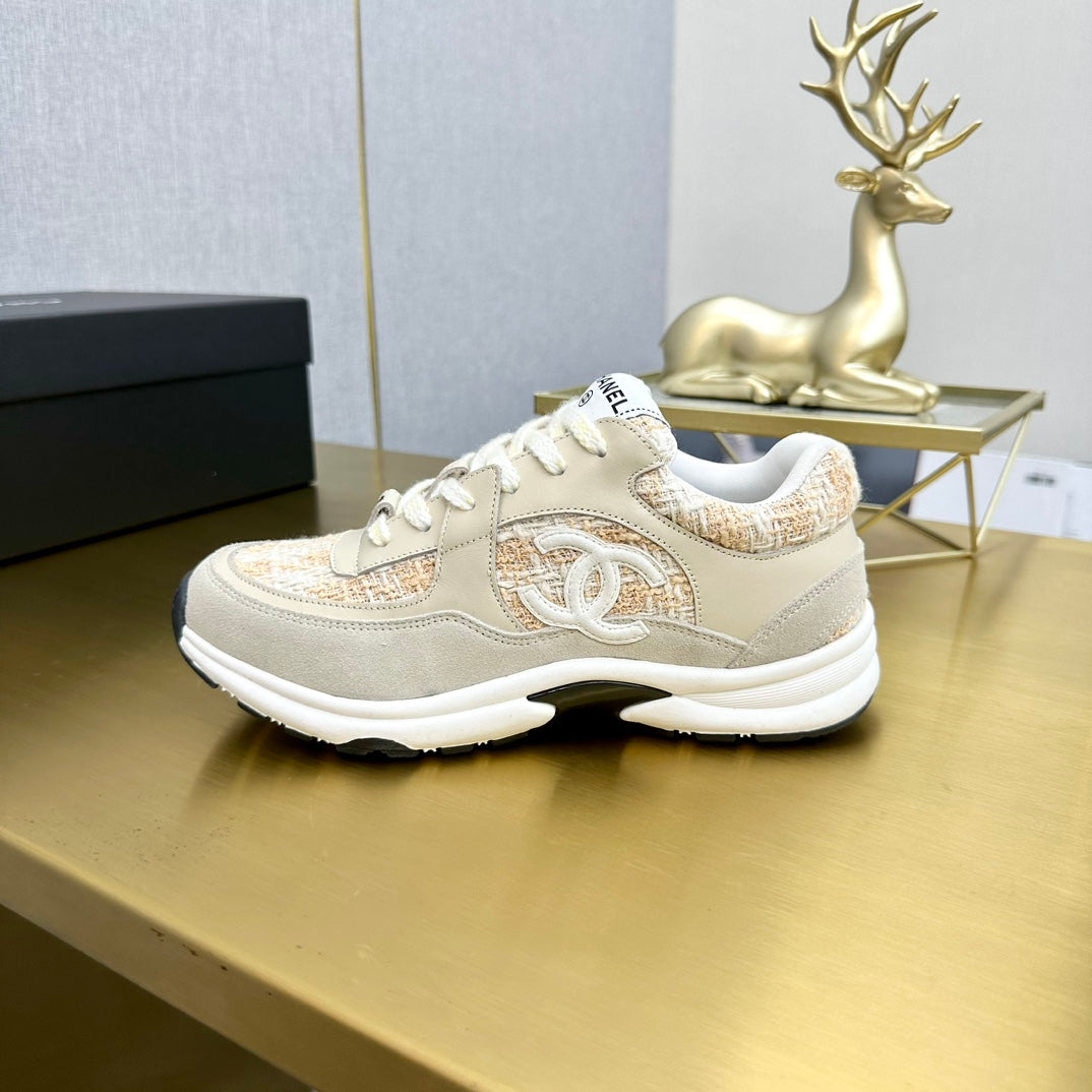 CC 26ss Trainer Beige Ivory Tweed Suede Calfskin 668059