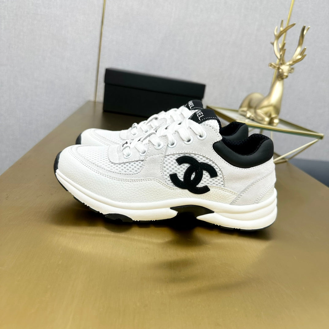 CC 26ss Trainer White Black Mesh Suede Grained Calfskin 668068