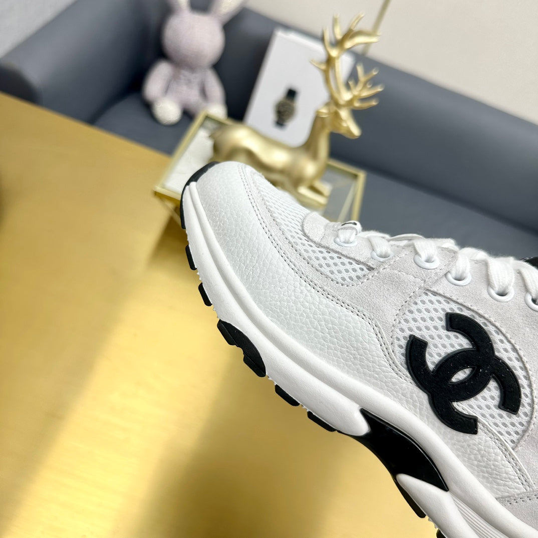 CC 26ss Trainer White Black Mesh Suede Grained Calfskin 668068